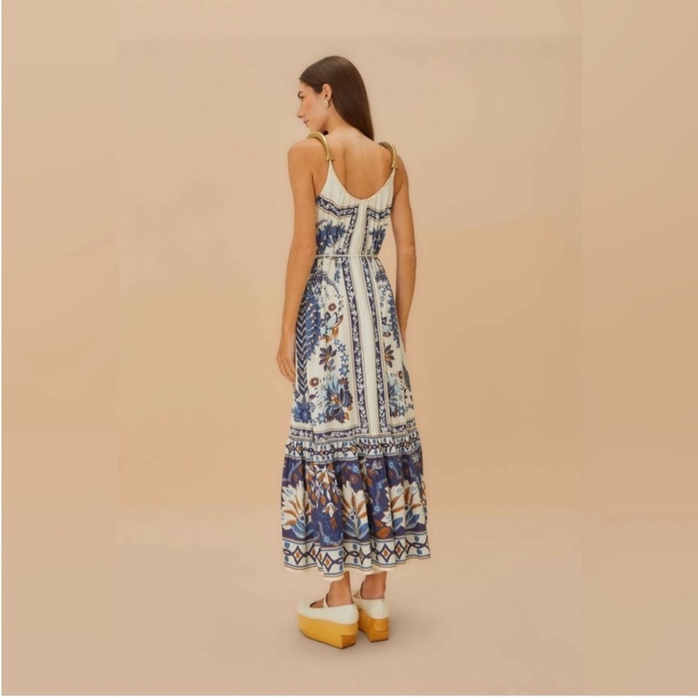 FARM Rio Off-White Ana Tapestry Fish Strap
Maxi Dress - Picture 4 of 10